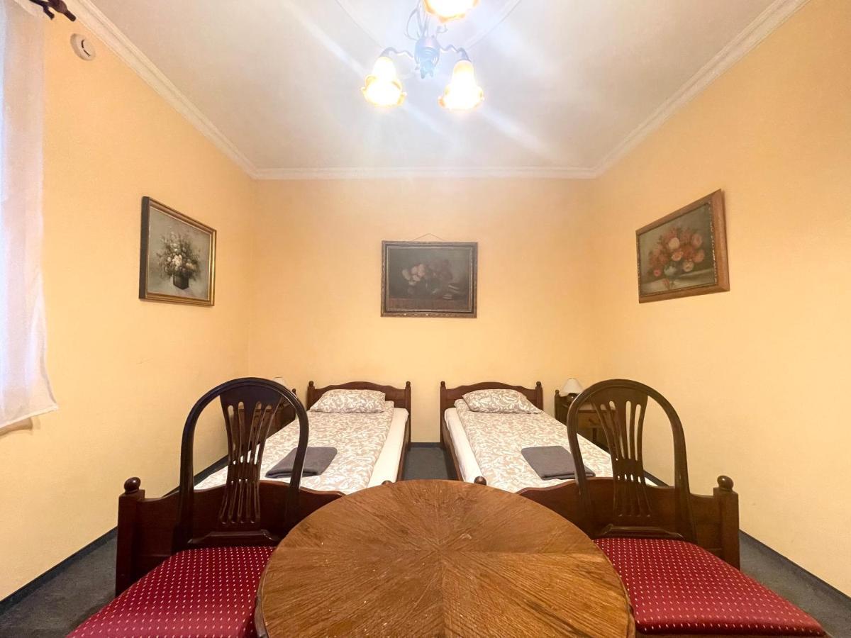 Luxi Romantik Apartments Budapest Eksteriør bilde